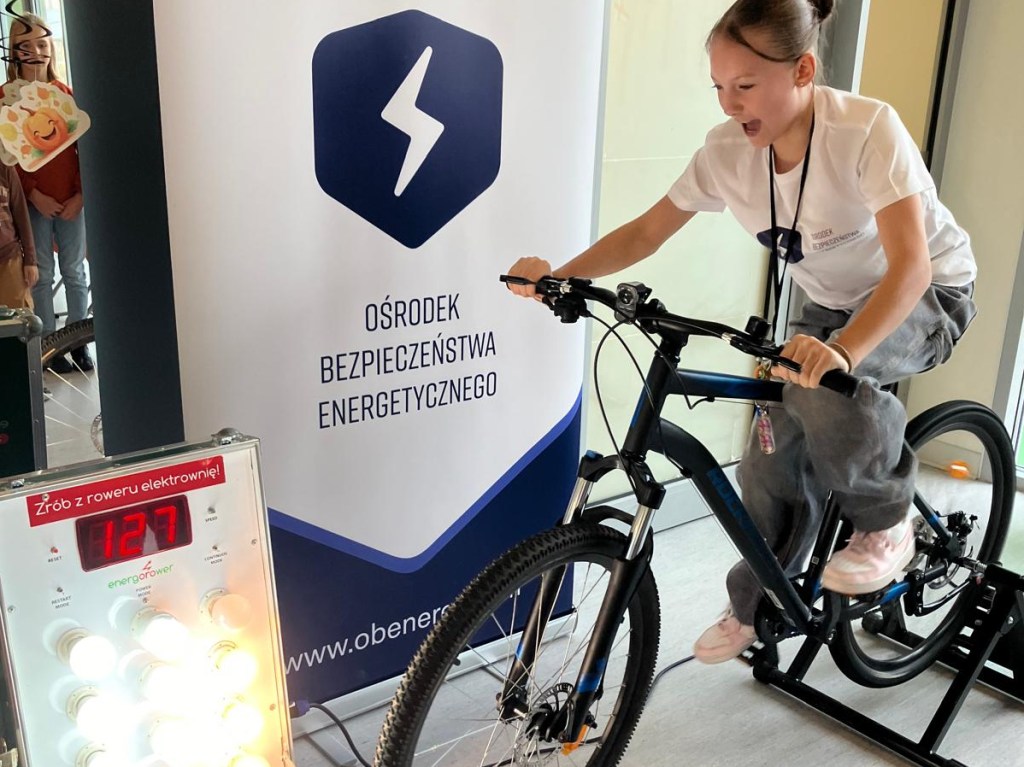 Edukacja o transformacji energetycznej w praktyce i&nbsp;oddolnie